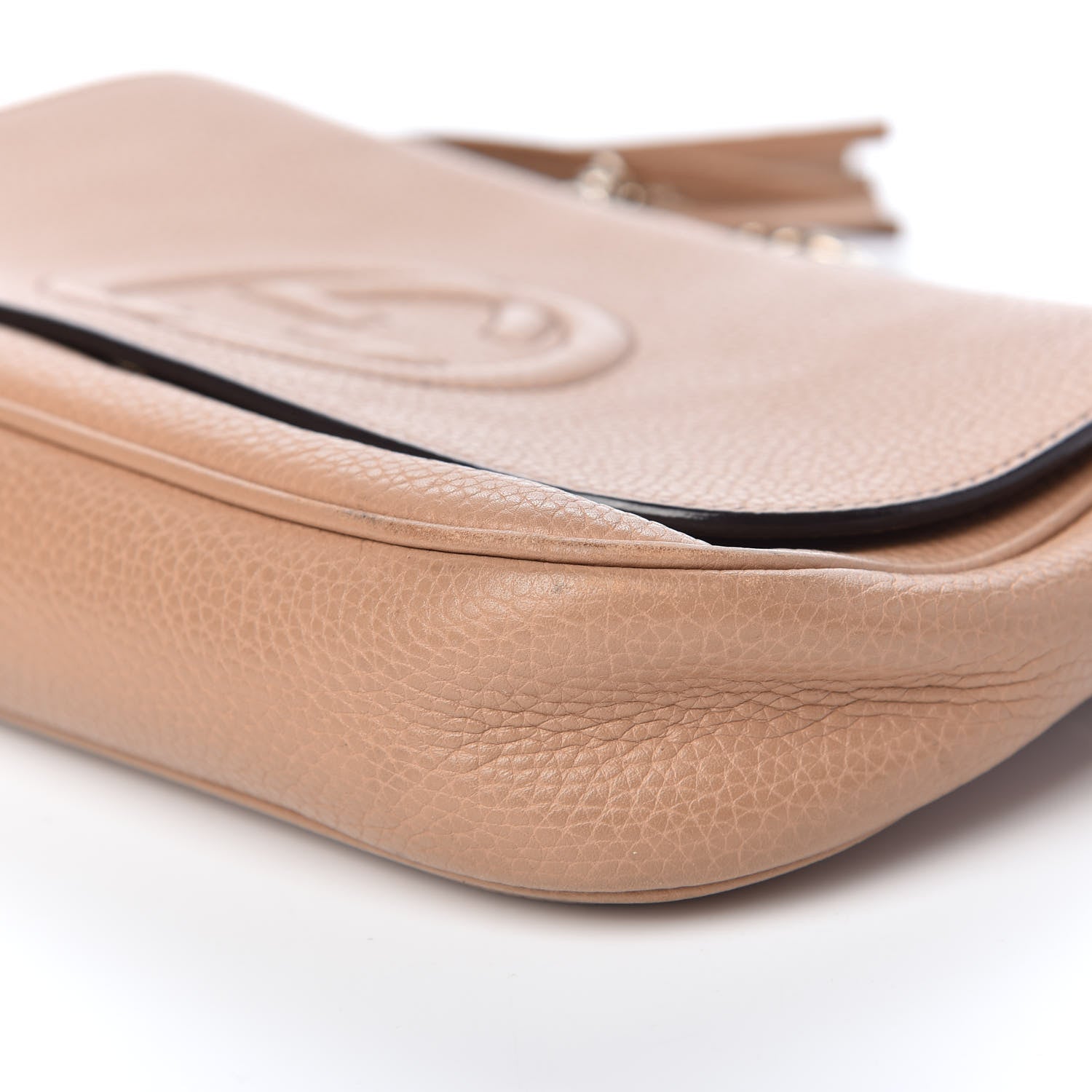 Gucci Pebbled Calfskin Medium Soho Flap Crossbody Camelia 9 of 10