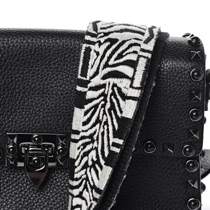 Valentino Garavani Pebbled Calfskin Onyx Medium Guitar Strap Rockstud Rolling Flap Saddle Bag Black 18 of 18