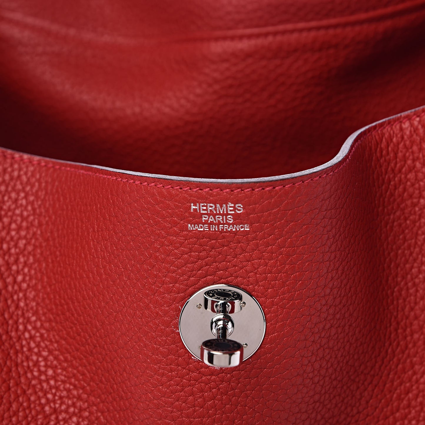 Taurillon Clemence Lindy 34 Rouge Casaque