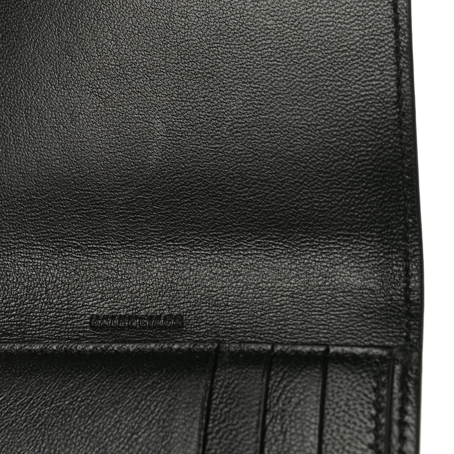 Grained Calfskin Logo Cash Chain Wallet Black White
