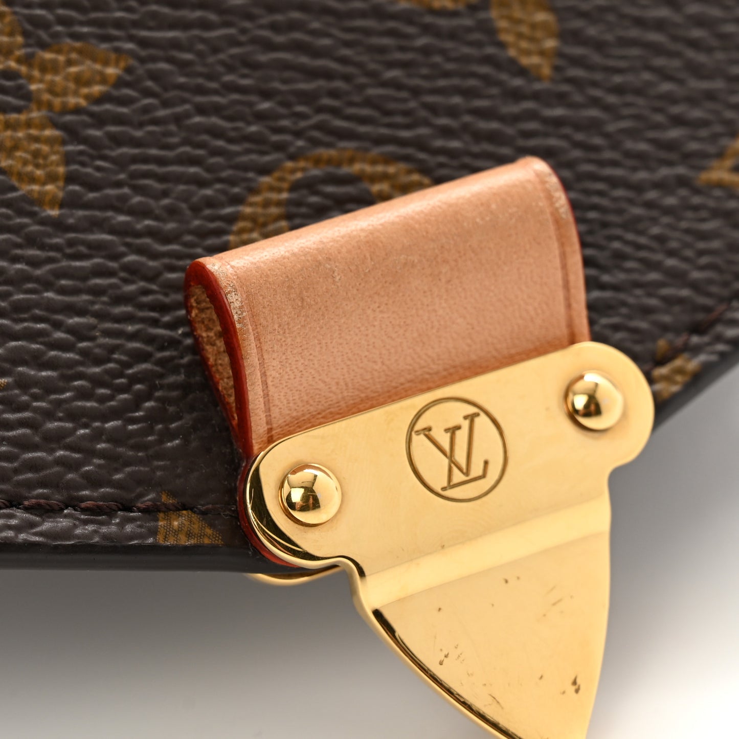 Monogram Pochette Metis East West
