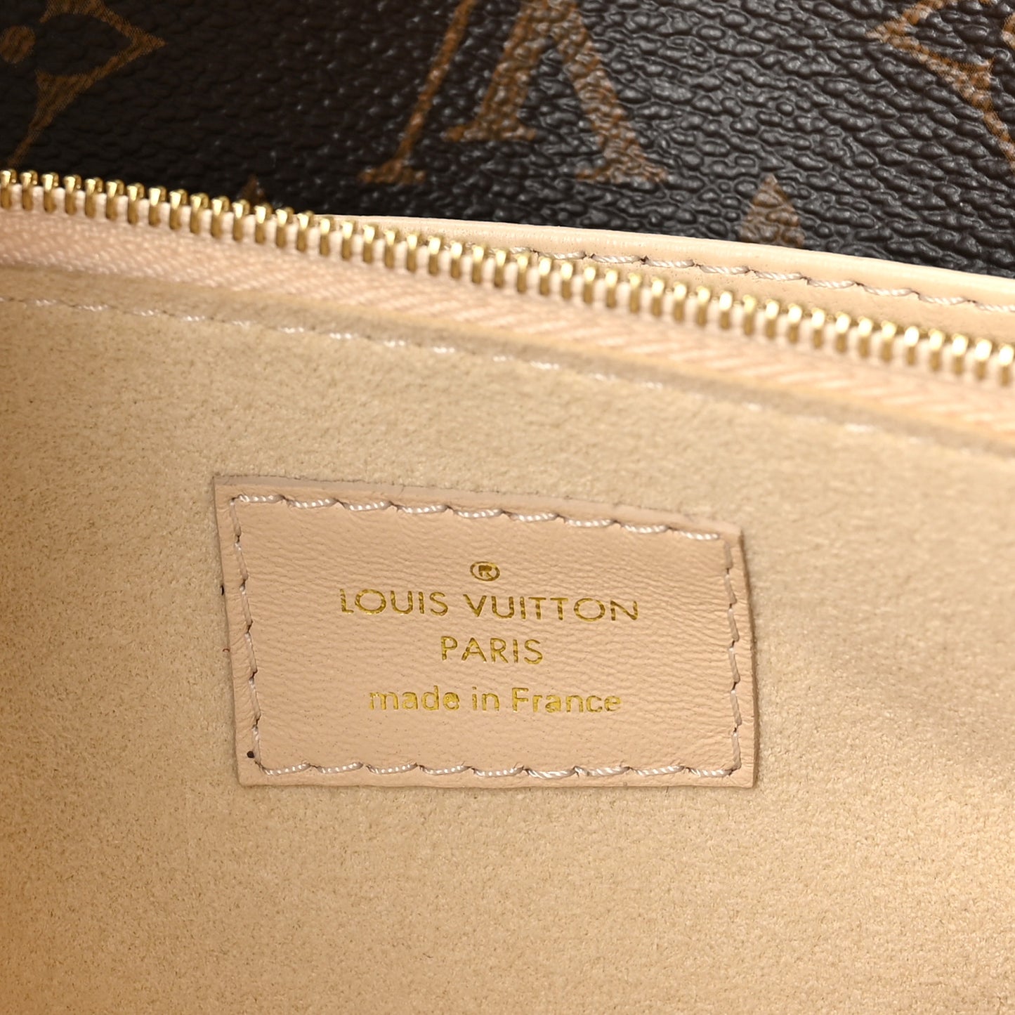 Grained Calfskin Monogram Double V Creme