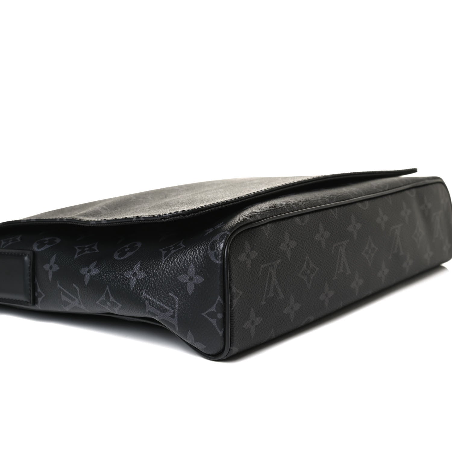 Louis Vuitton Monogram Eclipse District MM 8 of 13