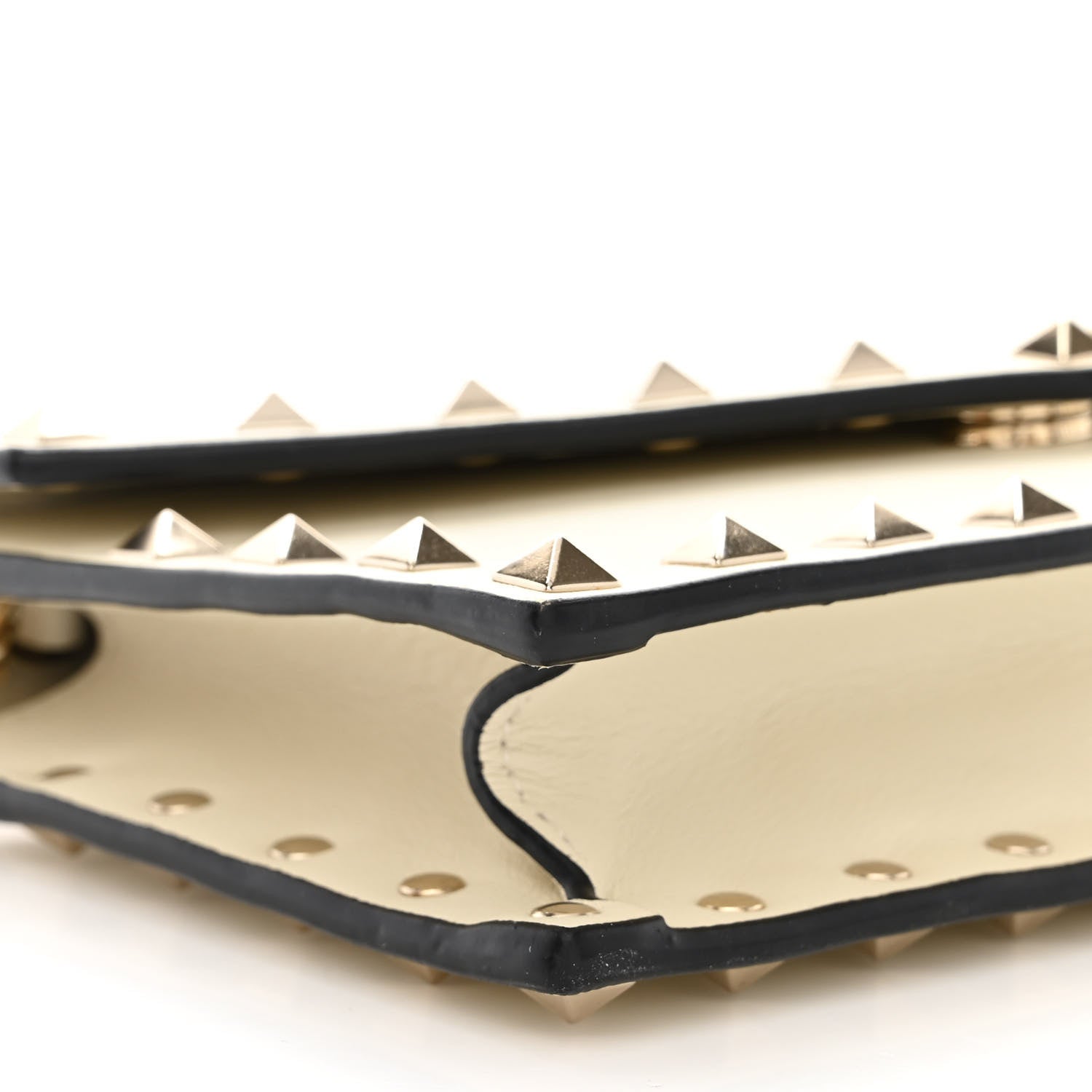 Valentino Garavani Vitello Rockstud Envelope Wallet on Chain Ivory 10 of 11