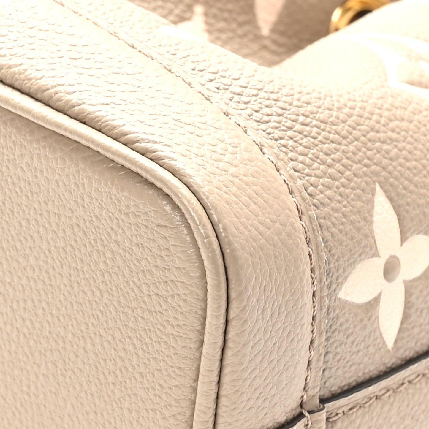 Empreinte Monogram Giant Nano Noe Tourterelle Creme