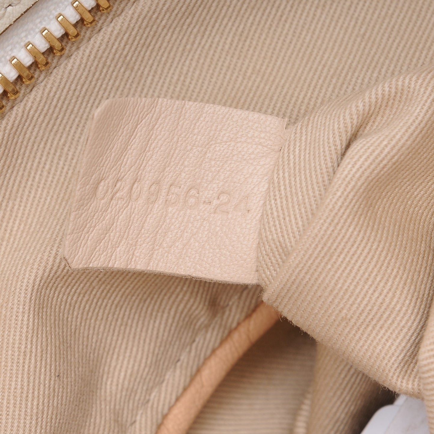 Calfskin Medium Paraty Cream