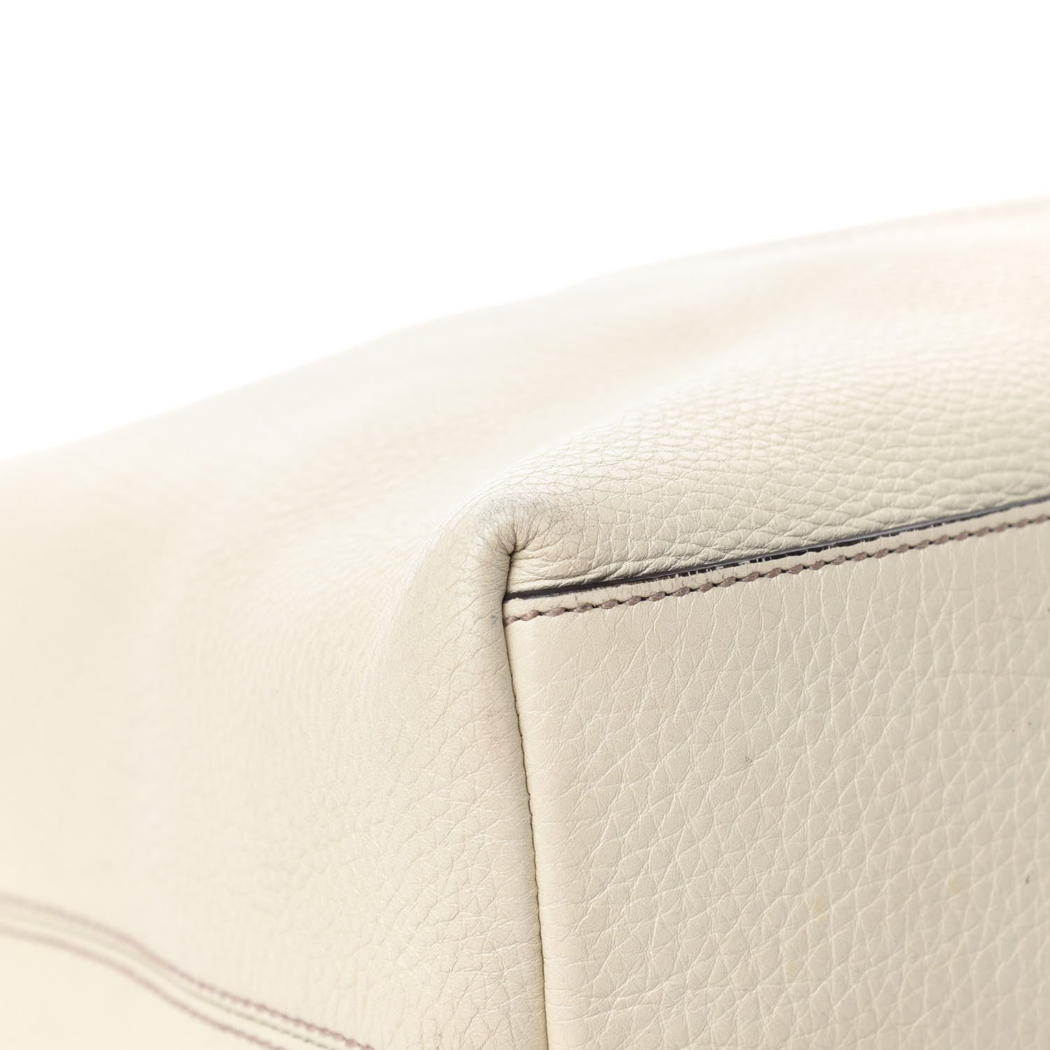 Gucci Pebbled Calfskin Medium Soho Chain Shoulder Bag Off White 8 of 16