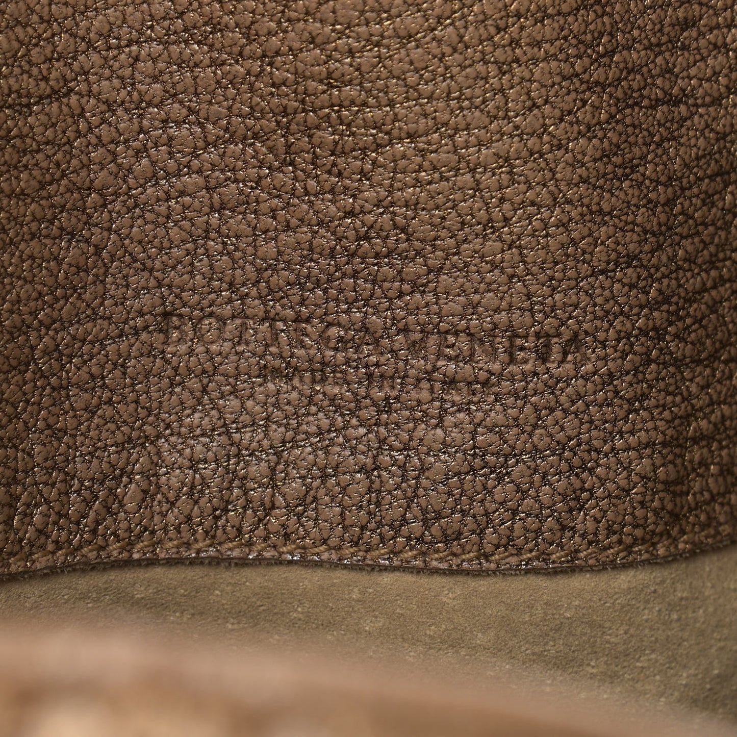 Chevre Intrecciato Sloane Hobo Ottone