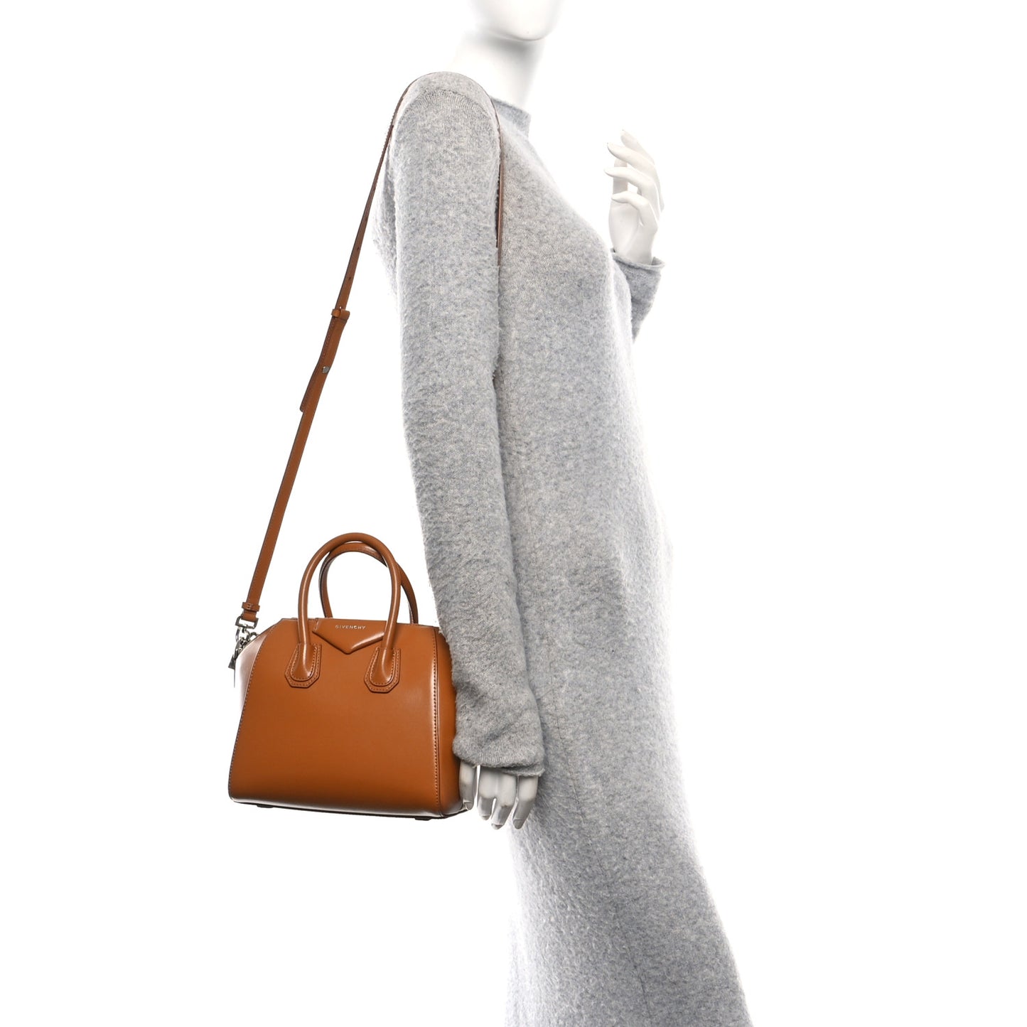Shiny Lord Calfskin Mini Antigona Camel