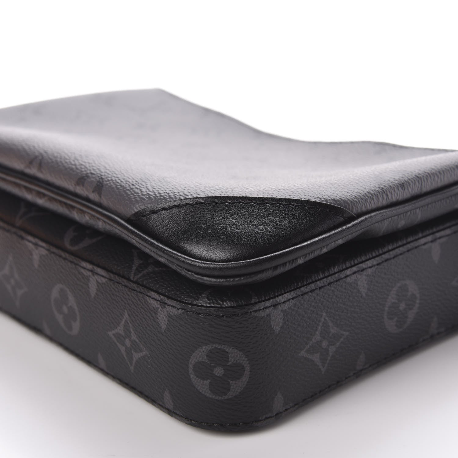 Louis Vuitton Reverse Monogram Eclipse Trio Messenger 8 of 12