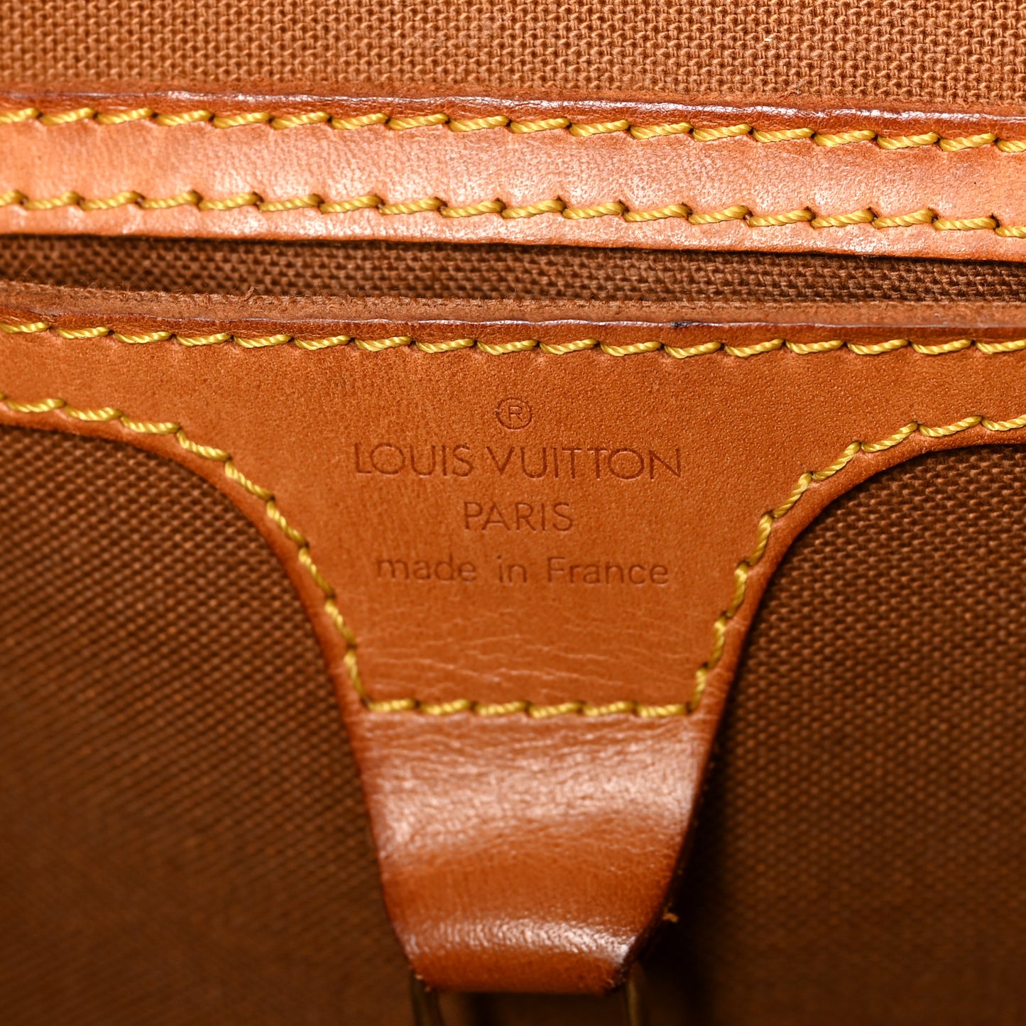 Monogram Ellipse MM
