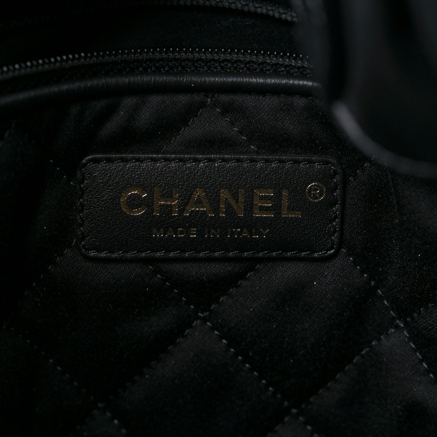 Shiny Calfskin Quilted Chanel 22 Backpack Black