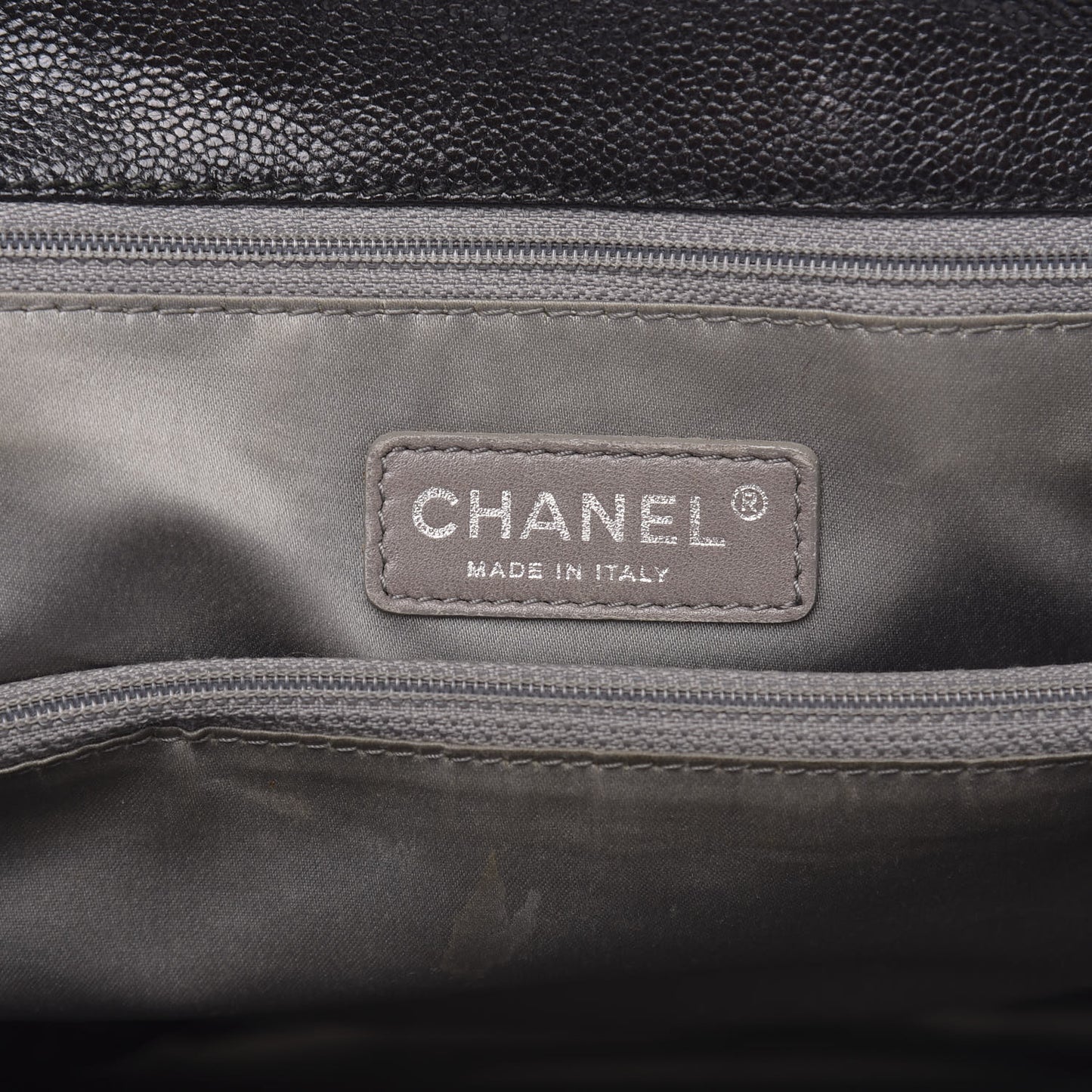 Glazed Caviar Pocket In The City Tote Black