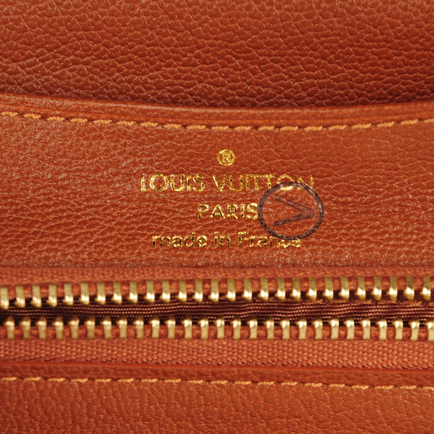Calfskin Heritage Long Wallet Caramel