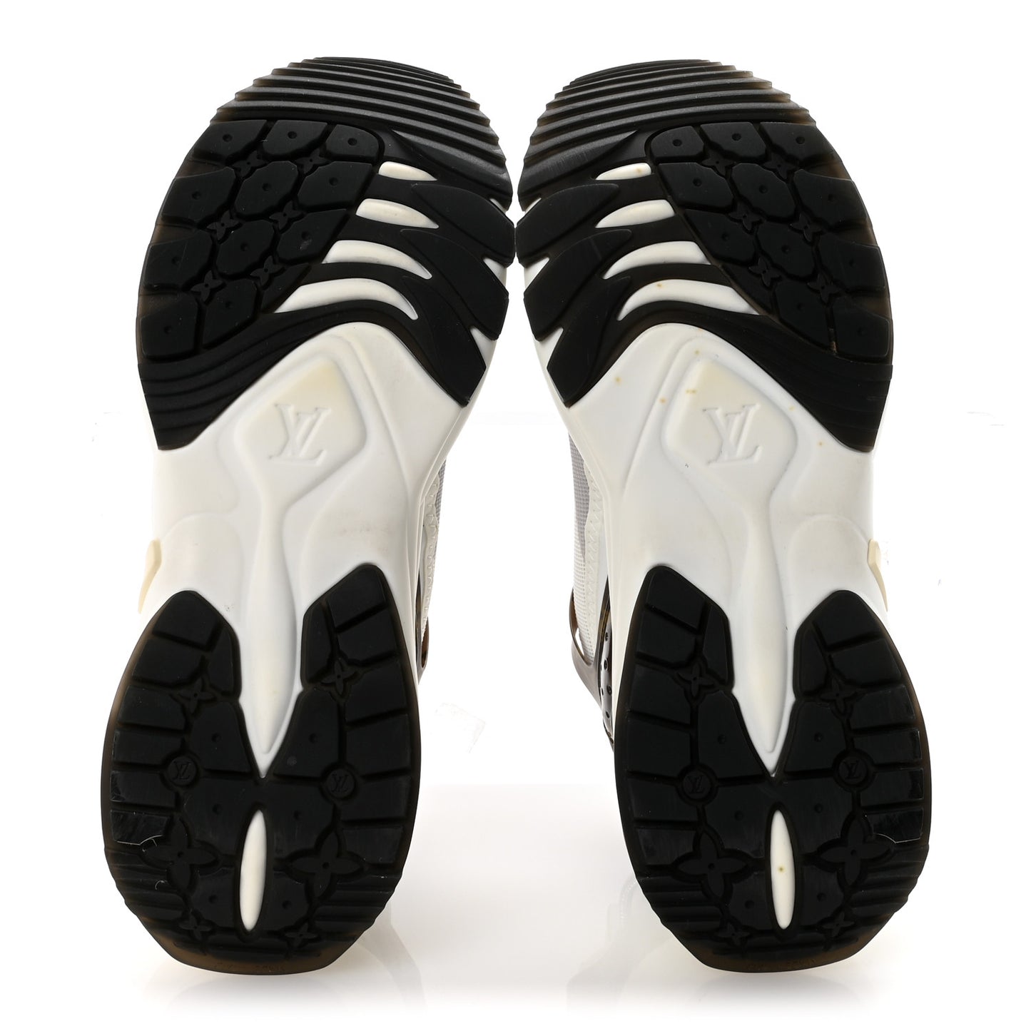 Monogram Calfskin Run 55 Sneakers 37 White