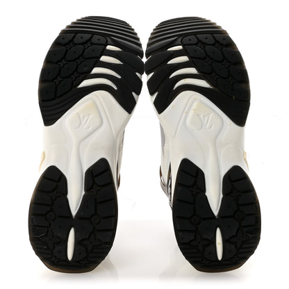 Louis Vuitton Monogram Calfskin Run 55 Sneakers 37 White 6 of 10