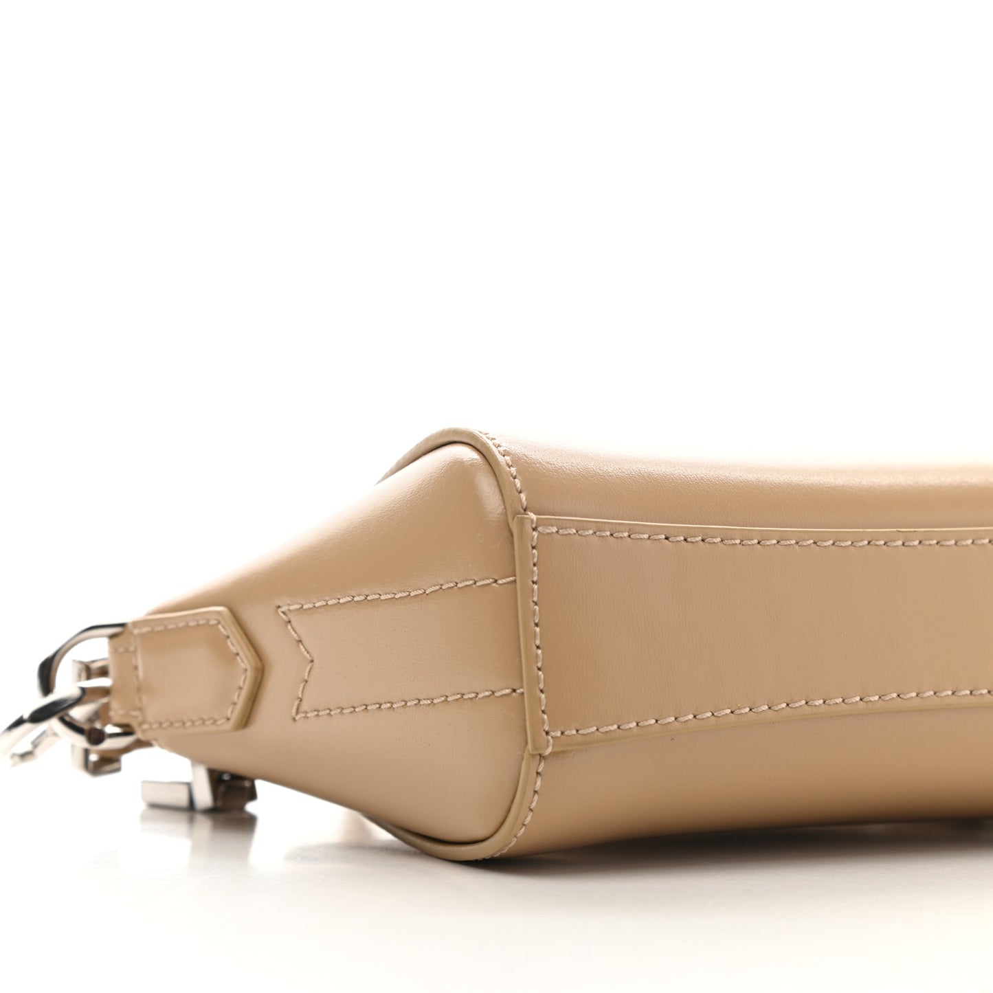 Smooth Calfskin Nano Antigona Beige Cappuccino