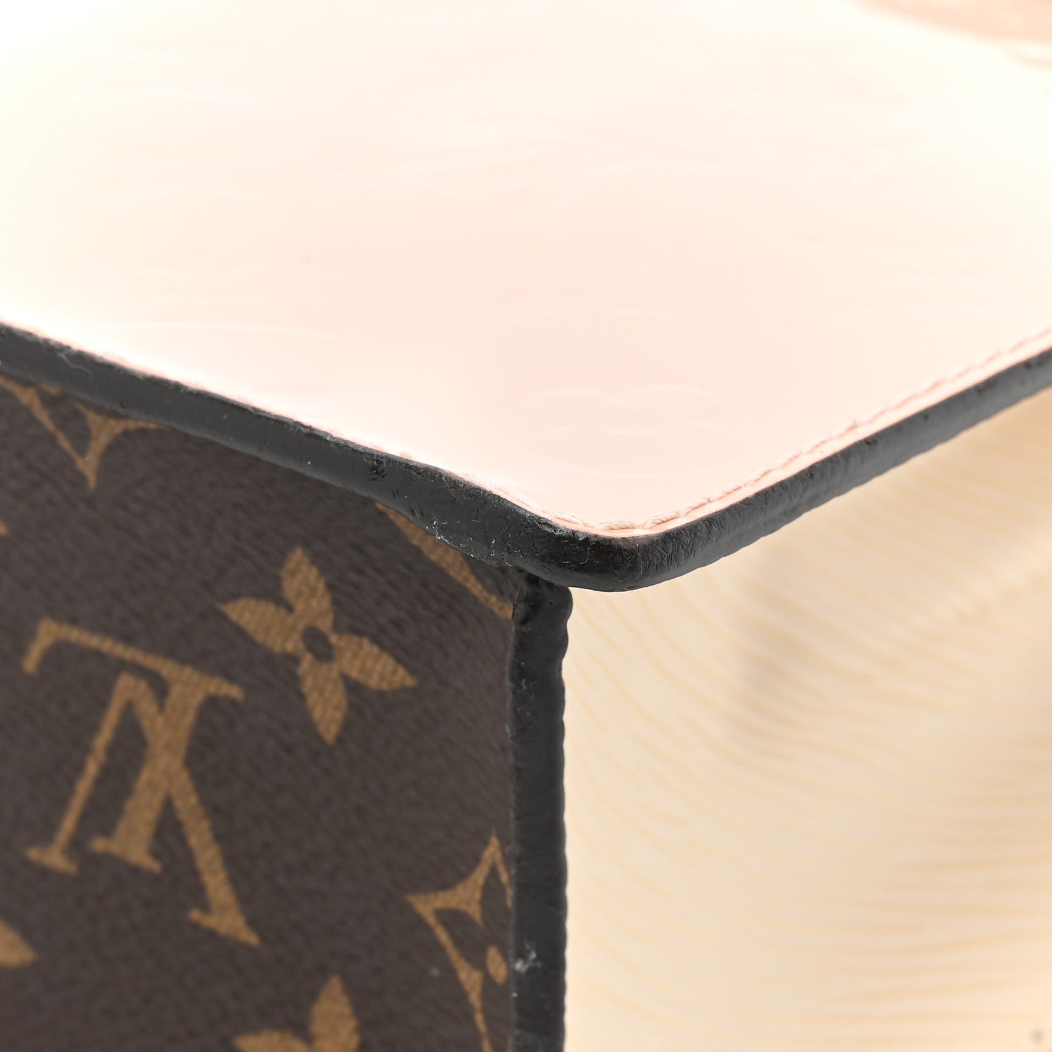 Louis Vuitton Vernis Epi Monogram Spring Street Rose Ballerine 16 of 17