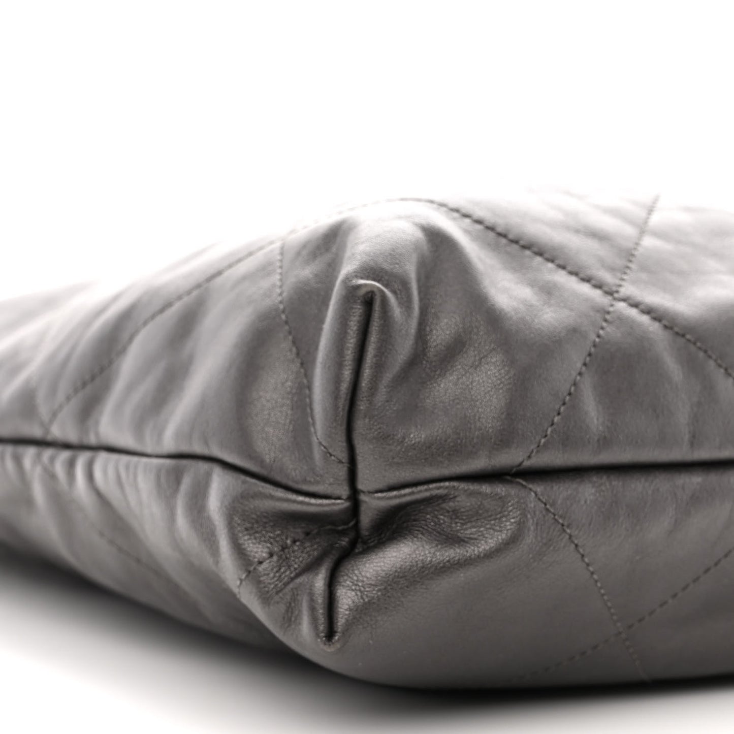 Metallic Calfskin Quilted Chanel 22 Ruthenium