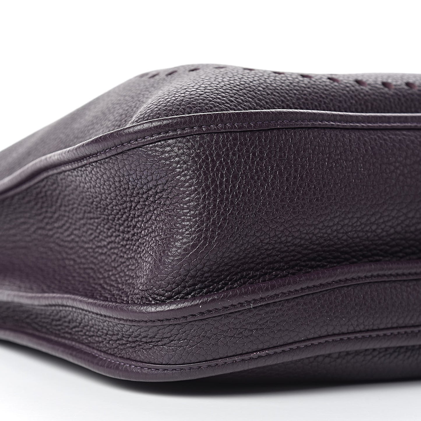 Taurillon Clemence Evelyne III GM Raisin