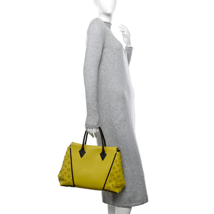 Louis Vuitton Veau Cachemire Tote W PM Pistache 3 of 14