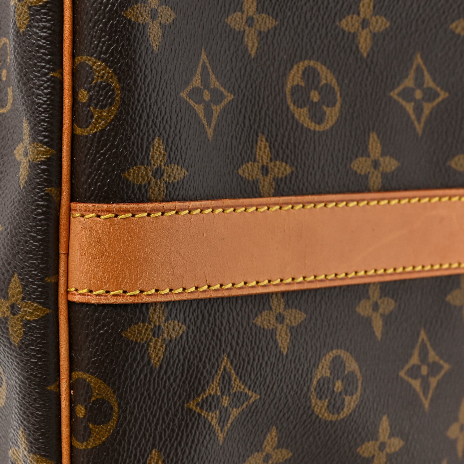Louis Vuitton Monogram Keepall Bandouliere 60 11 of 15