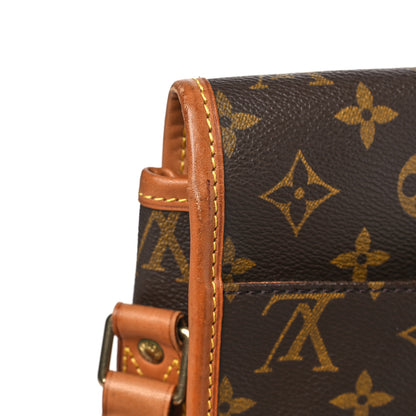 Louis Vuitton Monogram Sac Gibeciere 12 of 13