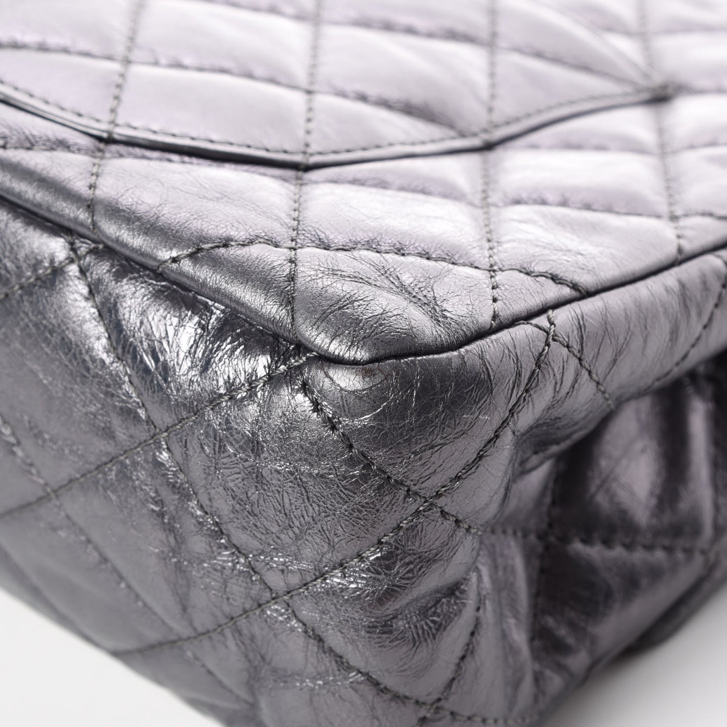 Metallic Aged Calfskin Quilted 2.55 Reissue 227 Flap Dark Silver