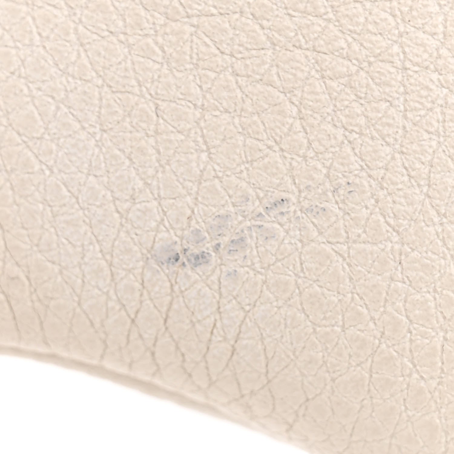 Gucci Grained Calfskin Small Logo Belt Bag White 11 of 13