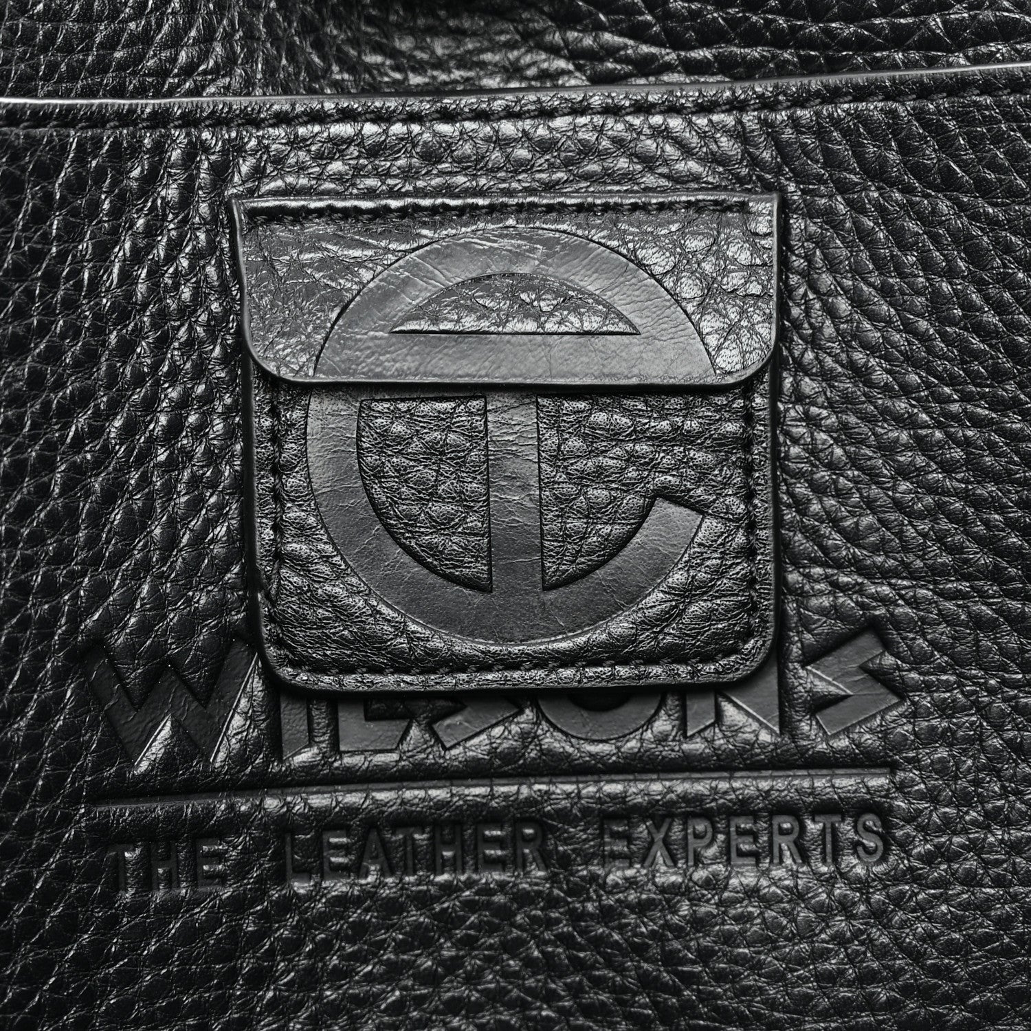 Telfar Pebbled Calfskin Medium Carry Bag Black 6 of 11