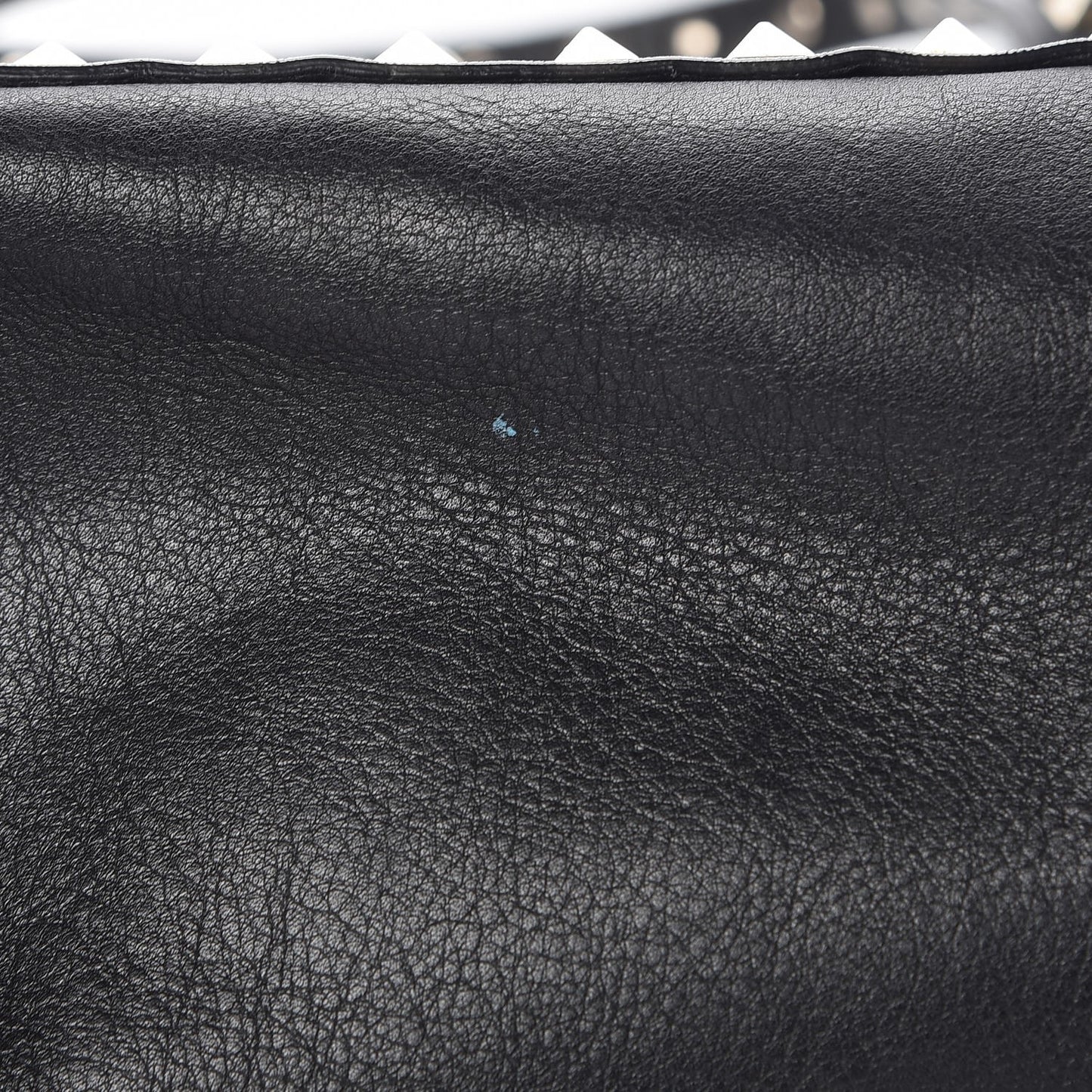 Vitello Small Rockstud Tote Black