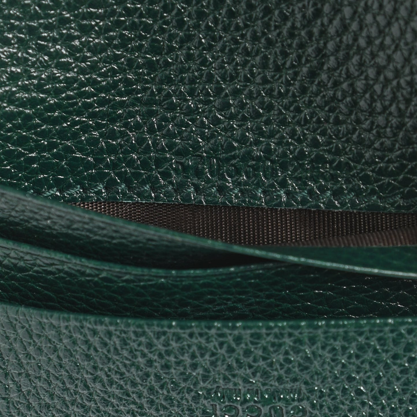 Grainy Calfskin Zumi Chain Card Case Wallet Vintage Green