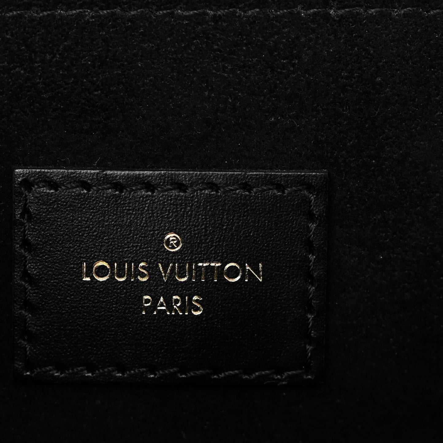 Reverse Monogram Pochette Metis