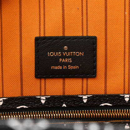 Louis Vuitton Monogram Giant Jungle Neverfull MM Black 6 of 16