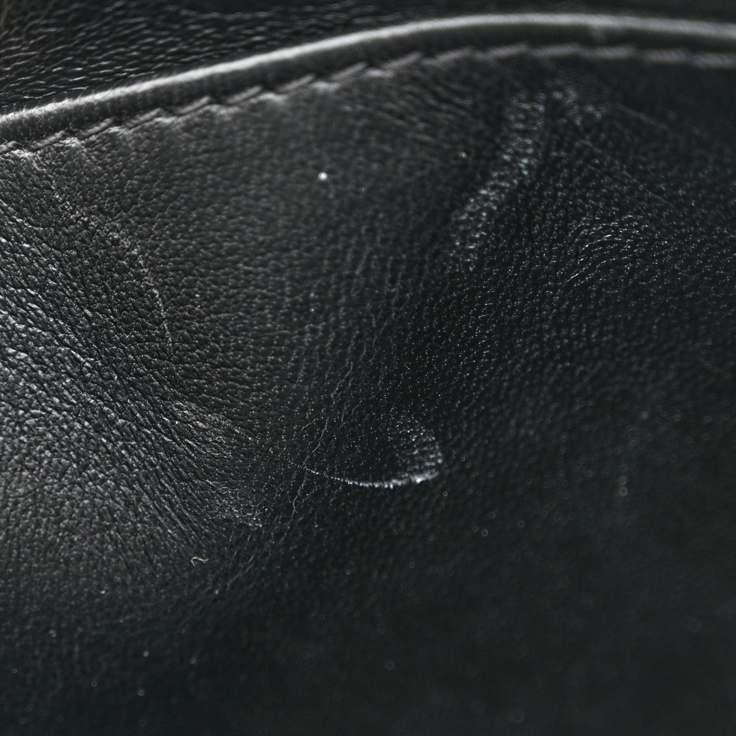 Lambskin Malletage GO-14 PM Charcoal