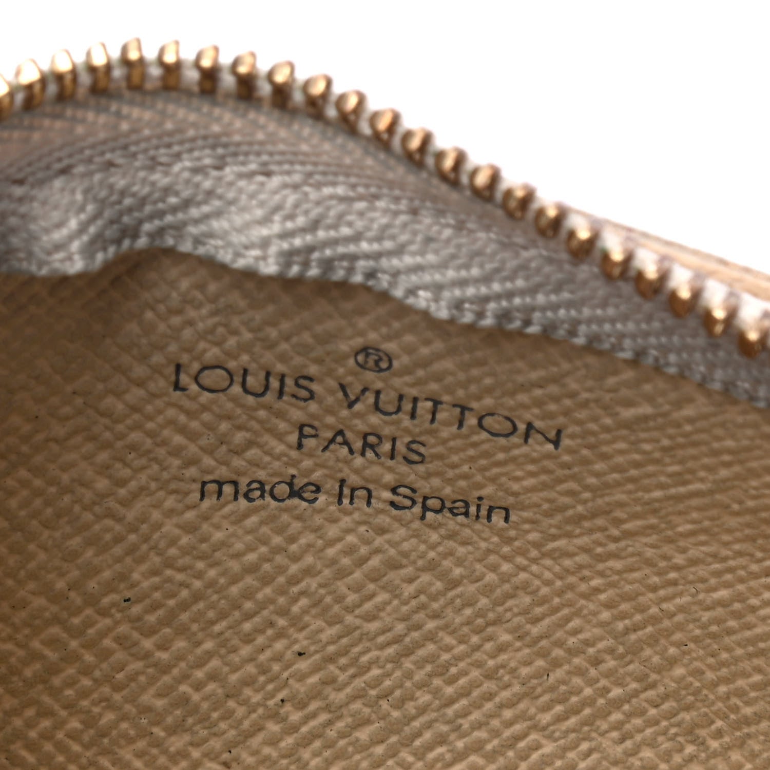 Louis Vuitton Damier Azur Key Pouch 4 of 5