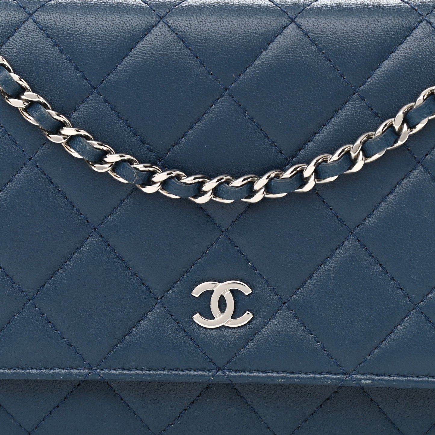 Lambskin Quilted Wallet On Chain WOC Blue