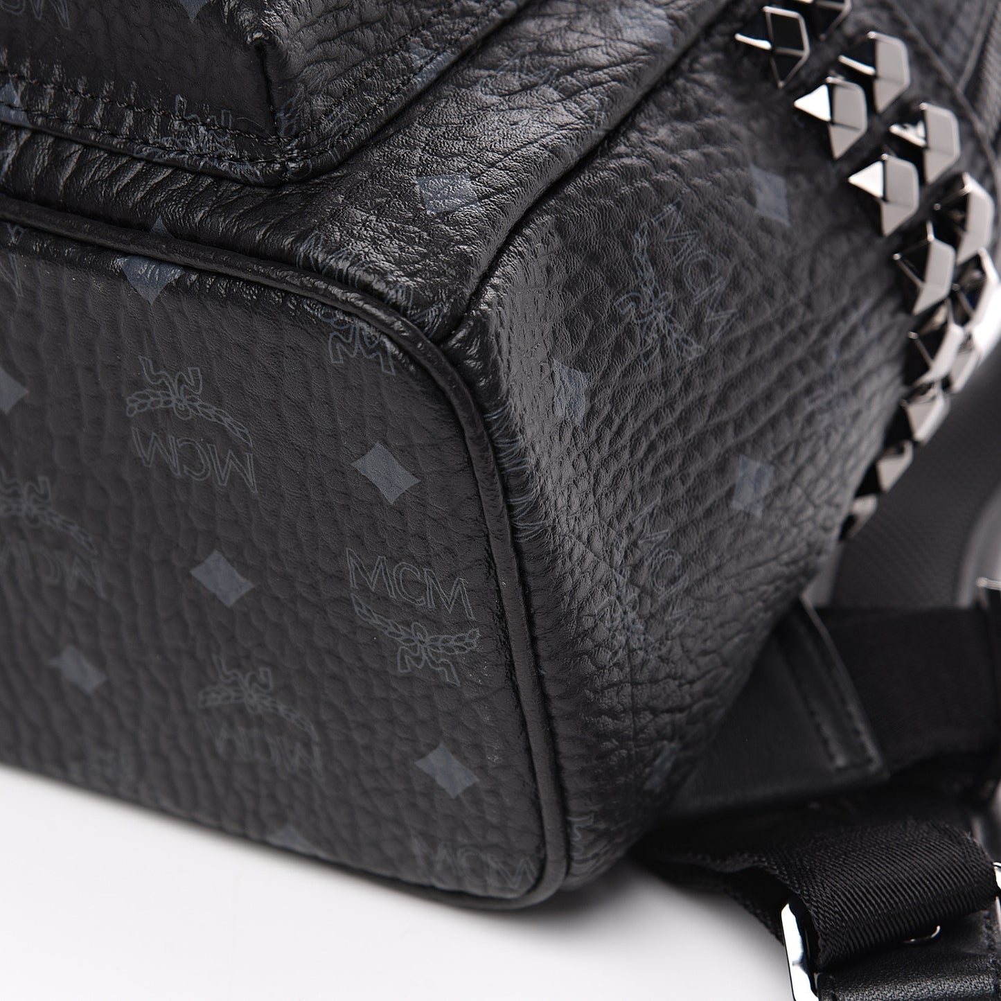 Visetos Small Side Stud Stark Backpack Black