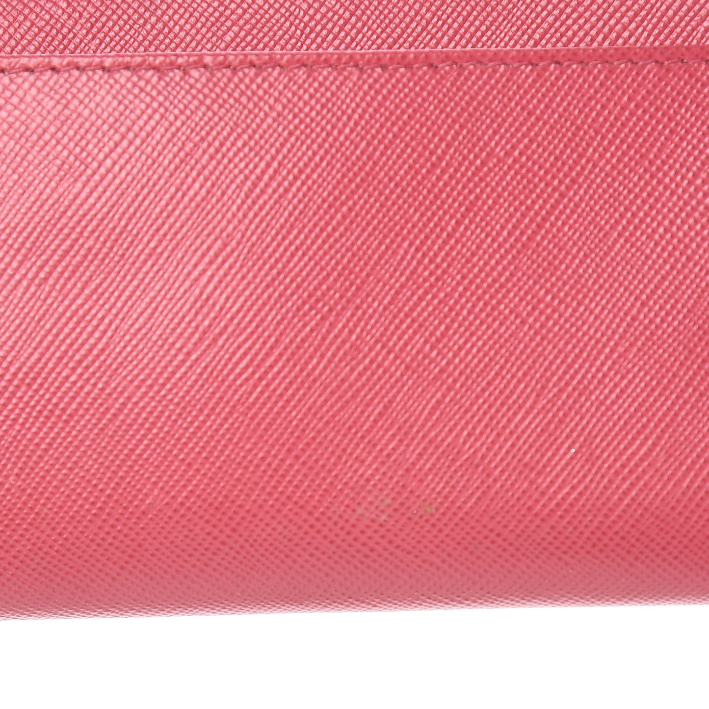Saffiano Metal Oro Chain Wallet Peonia