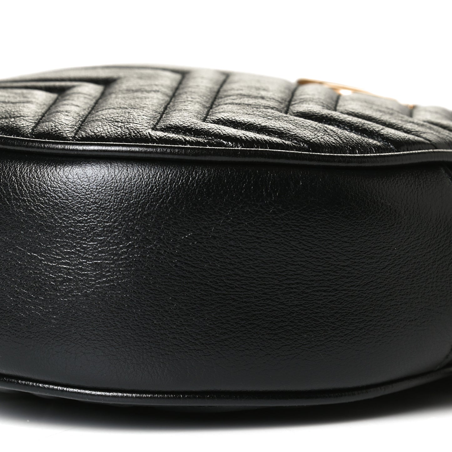 Azalea Calfskin Matelasse Heart Mini GG Marmont Round Shoulder Bag Black