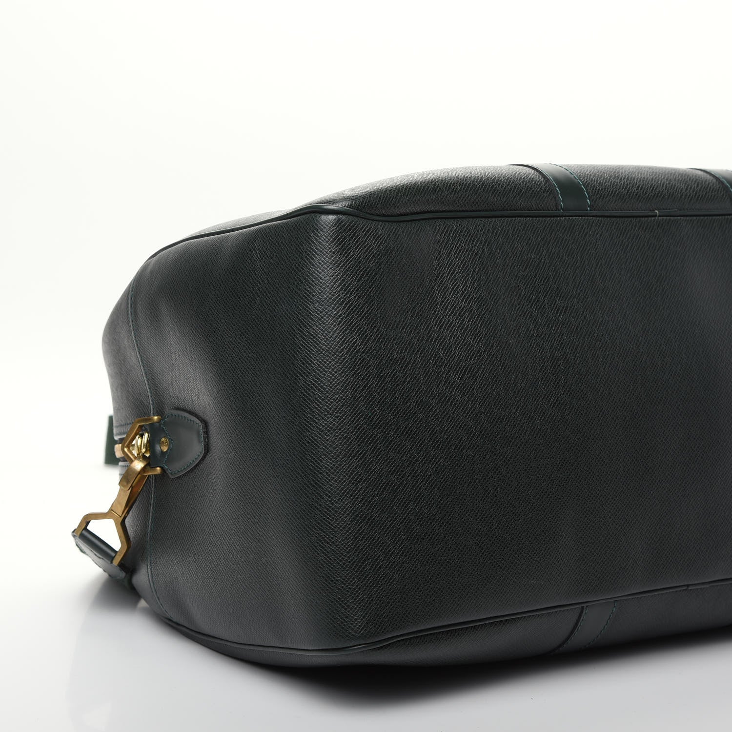 Louis Vuitton Taiga Kendall PM Epicea 5 of 9
