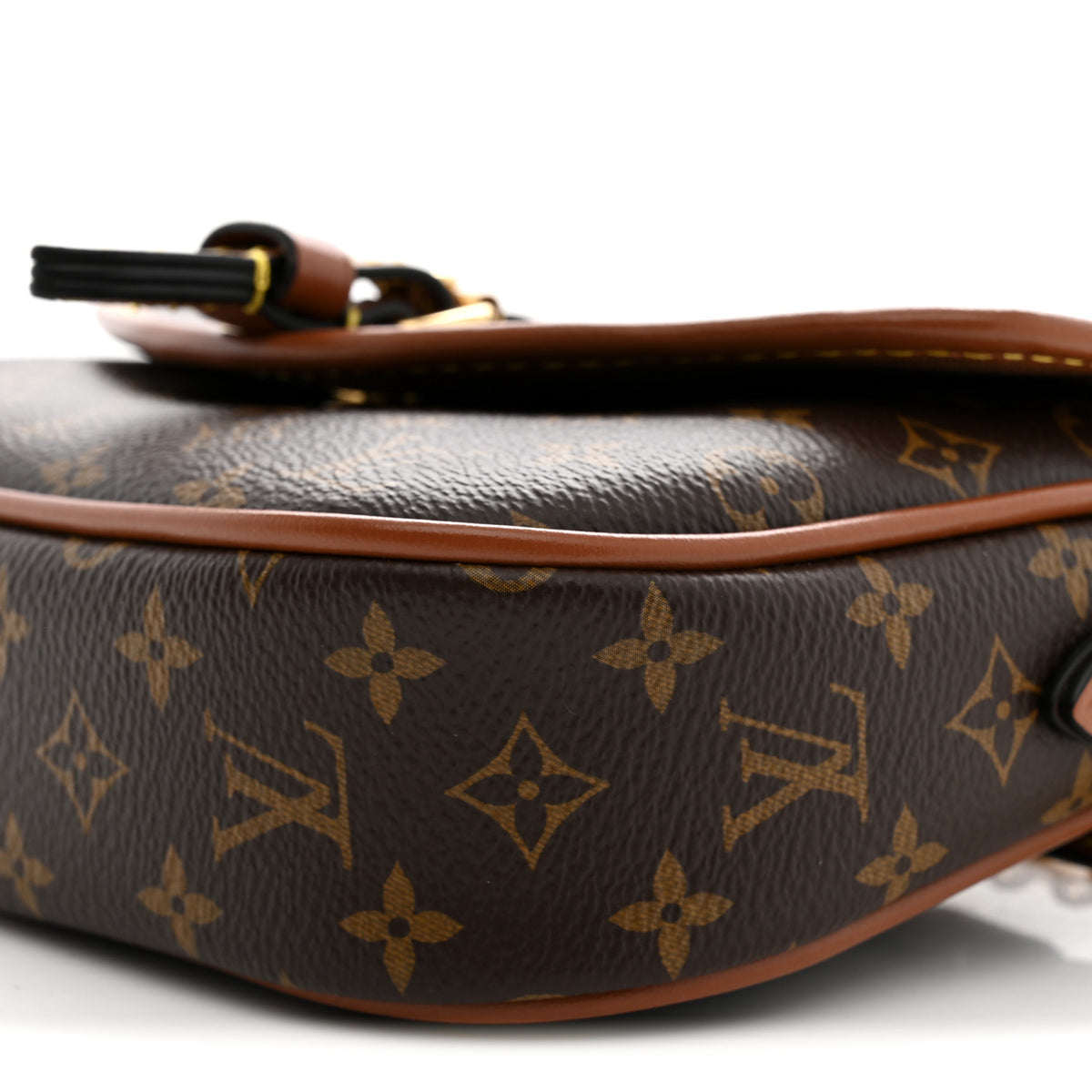 Monogram Solo