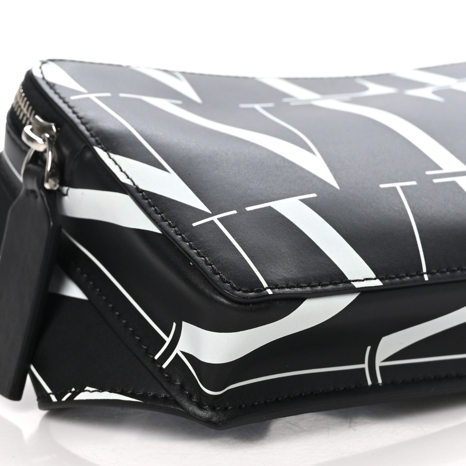 Valentino Garavani Calfskin Mens VLTN Belt Bag Black White 8 of 9