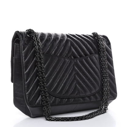 Chanel Aged Calfskin Chevron Quilted 2.55 Reissue 226 So Black 3 of 11