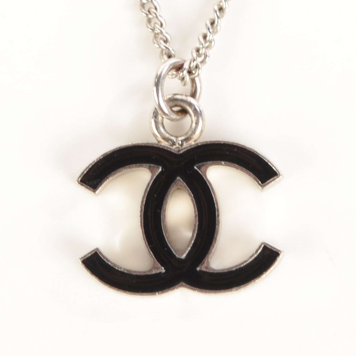 Chanel Enamel CC Necklace Black Silver 3 of 5