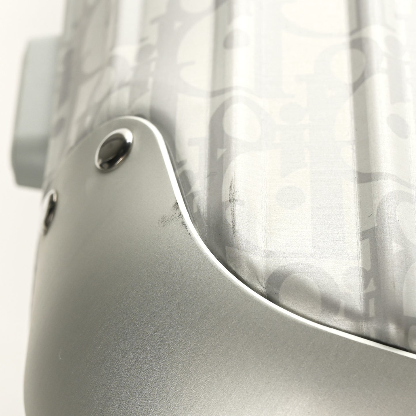 X RIMOWA Aluminum Gradient Cabin Luggage Silver
