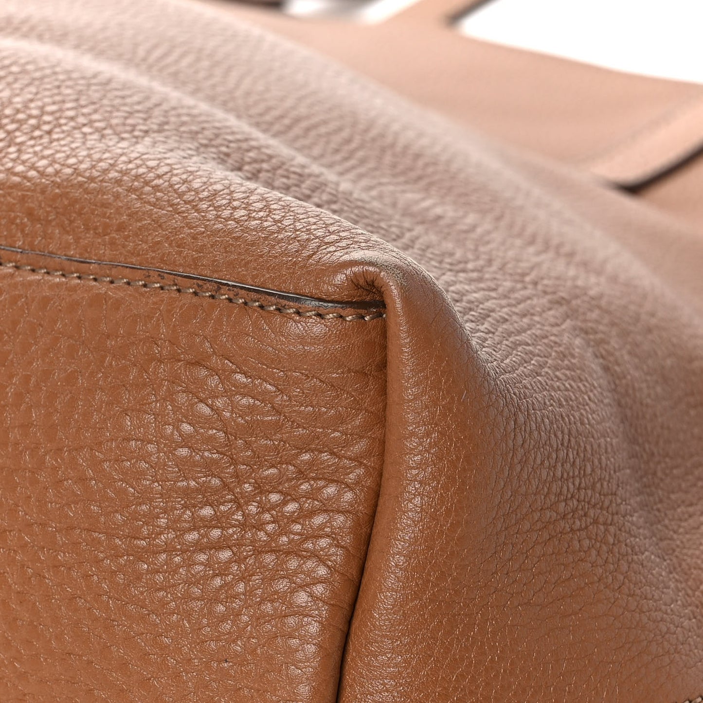 Vitello Daino Shopping Tote Cuoio