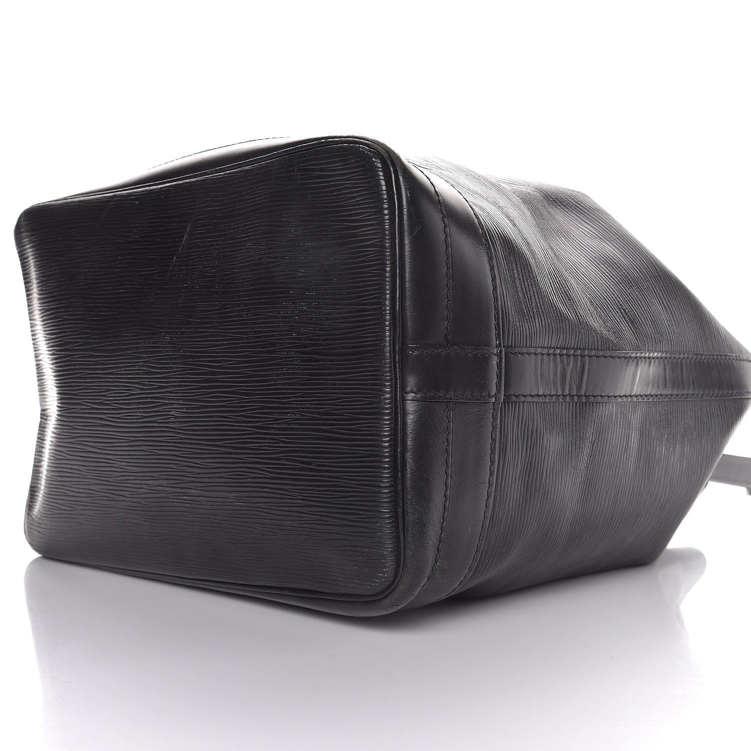Louis Vuitton Epi Noe Black 12 of 13