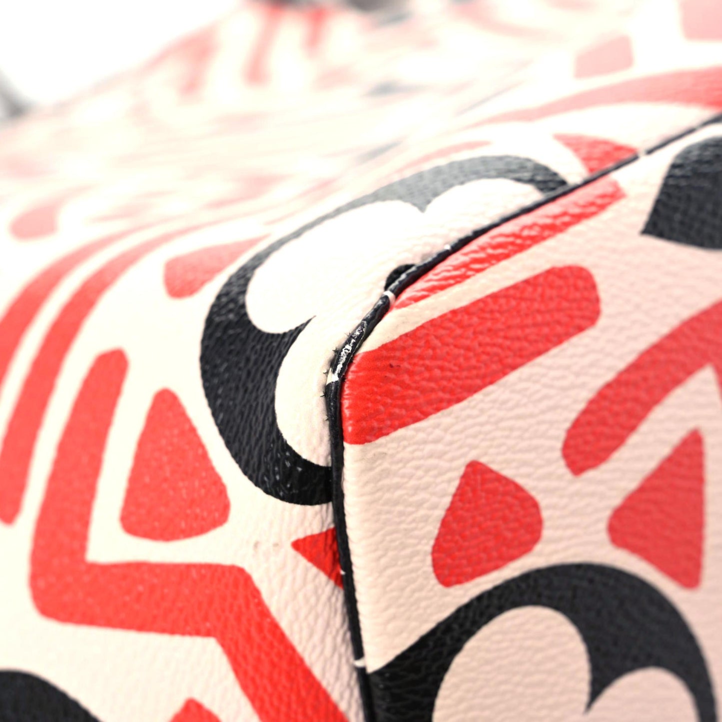 Monogram Giant Crafty Neverfull MM Creme Rouge Black