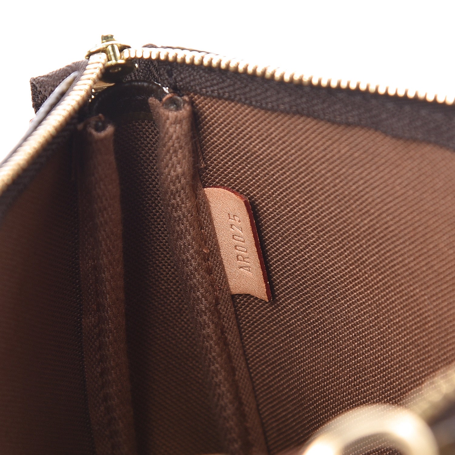 Louis Vuitton Monogram Pochette Accessories 6 of 10